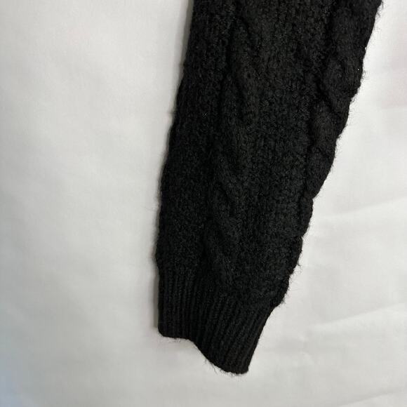 NWT Forever 21 Size 0X Black Knit Cardigan with Pearl & Gold Buttons - Picture 8 of 13